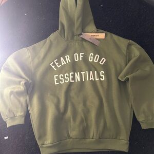 Fear of God Essentials Fleece Hoodie
Military